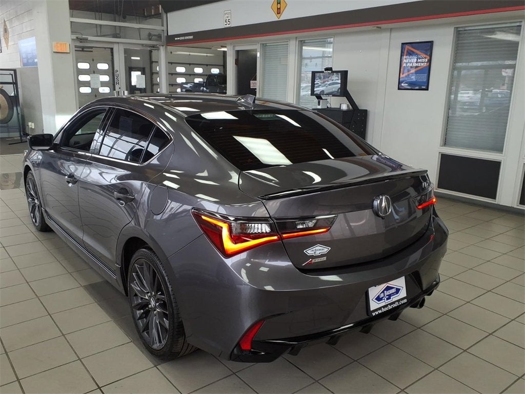 2019 Acura ILX w/Premium/A-Spec Pkg