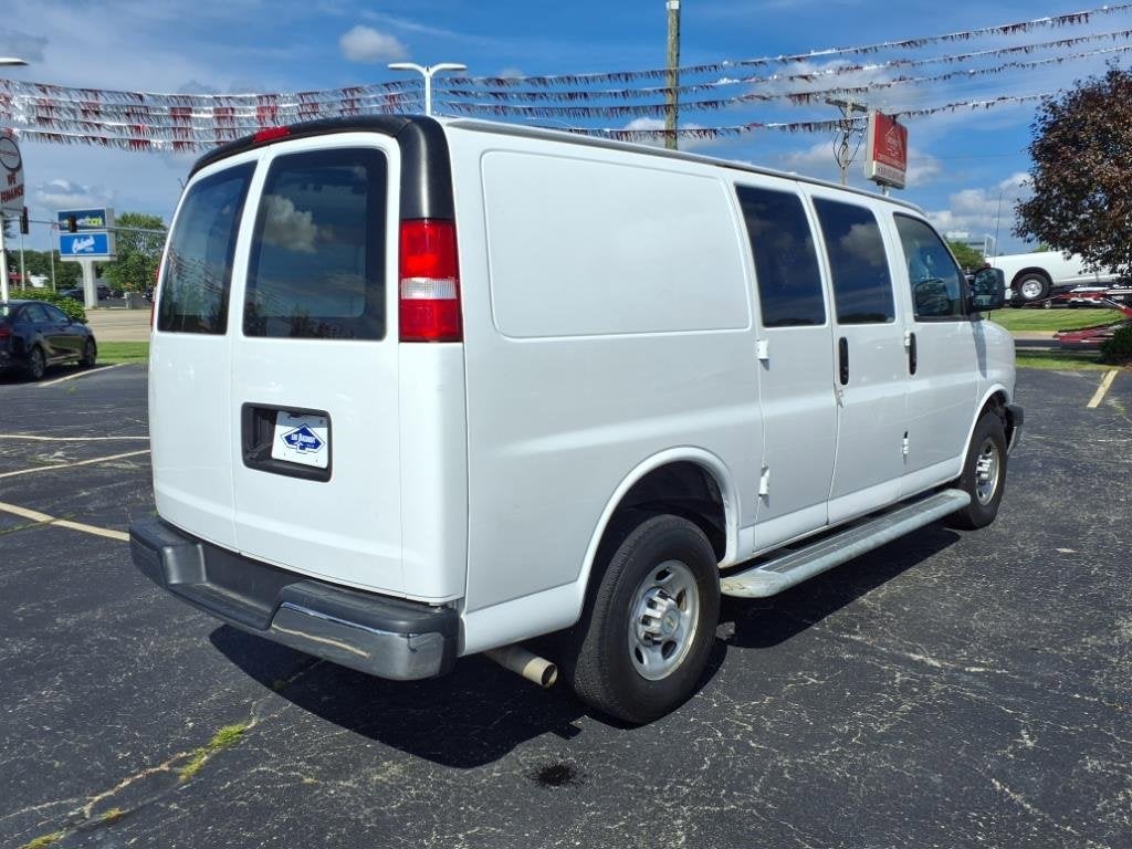 2022 Chevrolet Express Cargo 2500 WT