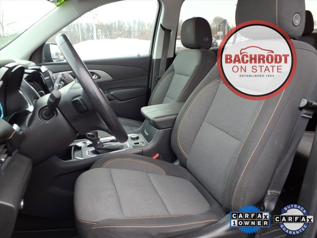 2021 Chevrolet Traverse LT Cloth