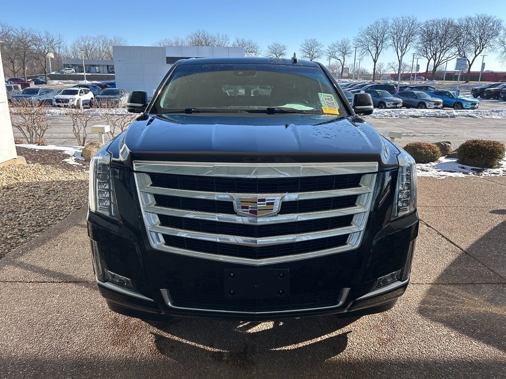 2017 Cadillac Escalade ESV Luxury