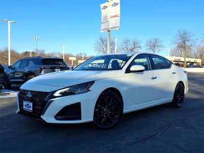 2025 Nissan Altima SV