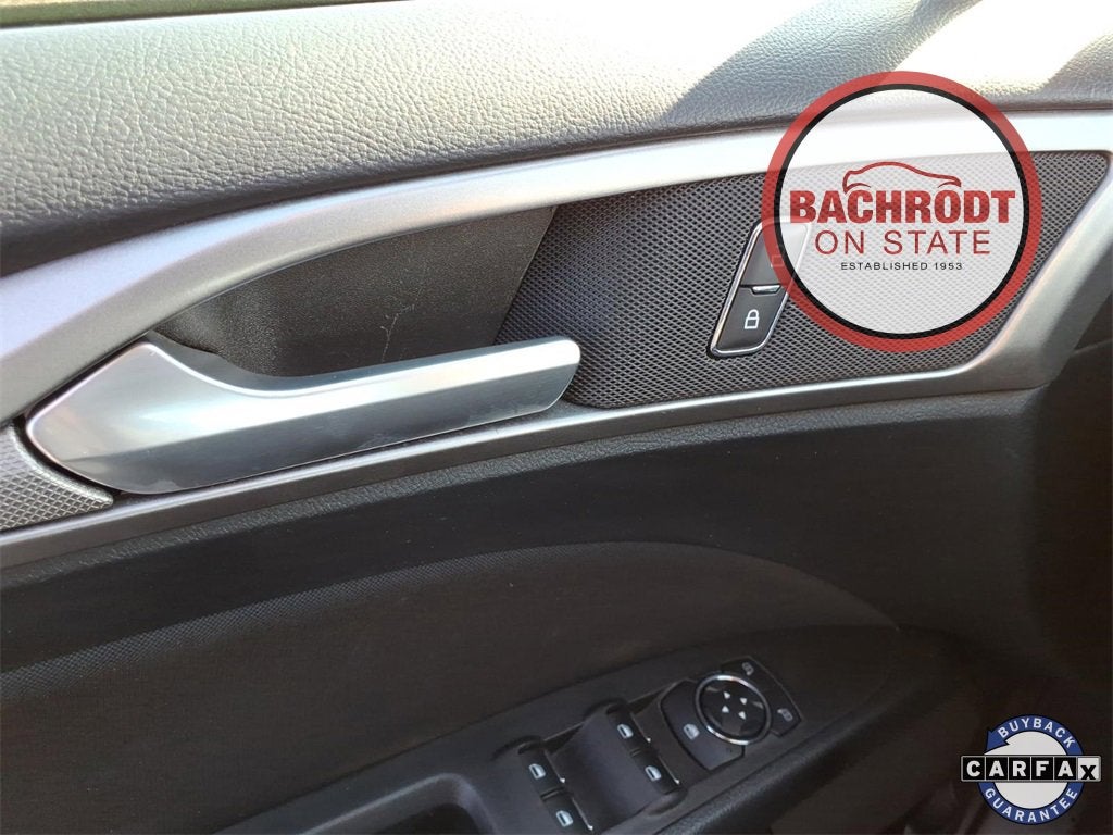 2020 Ford Fusion Hybrid SE