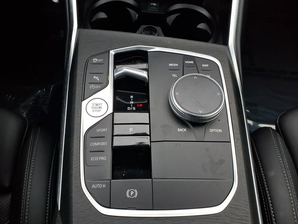 2024 BMW 3 Series 330i xDrive