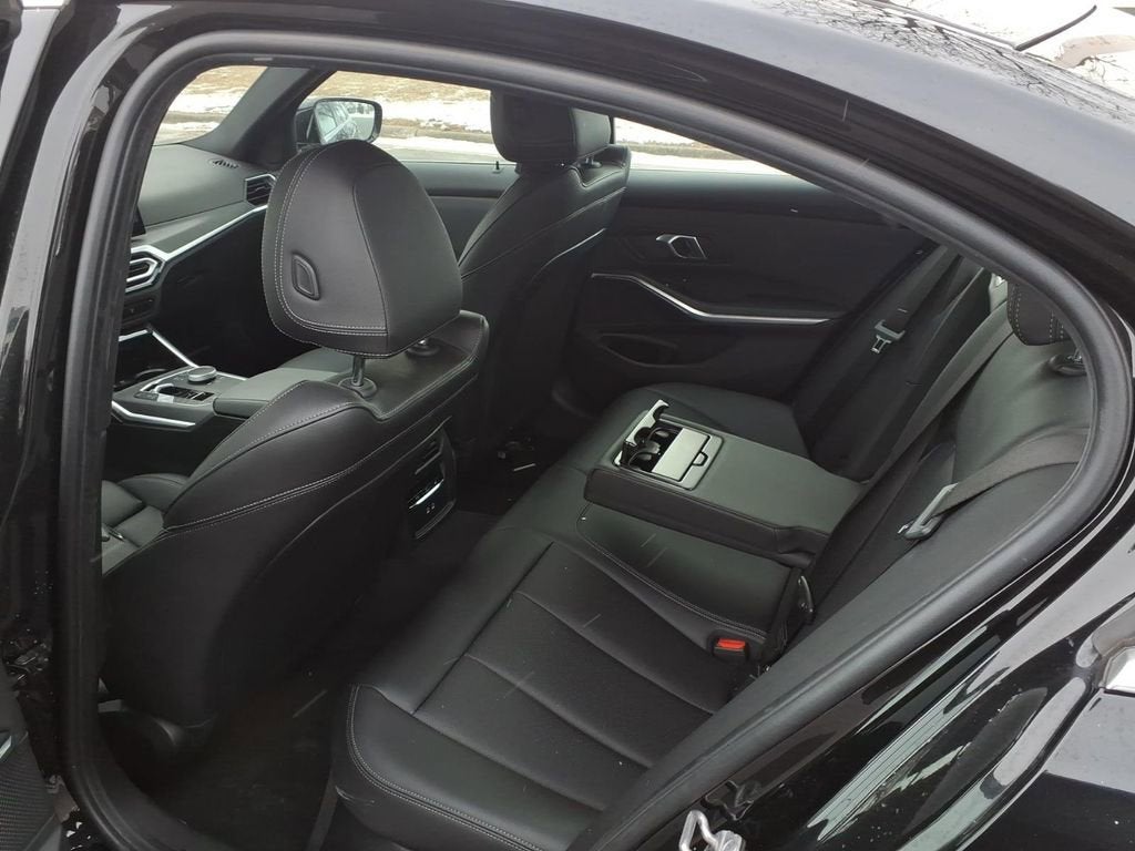 2024 BMW 3 Series 330i xDrive