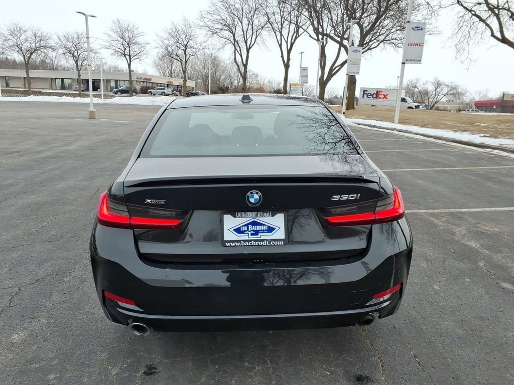 2024 BMW 3 Series 330i xDrive