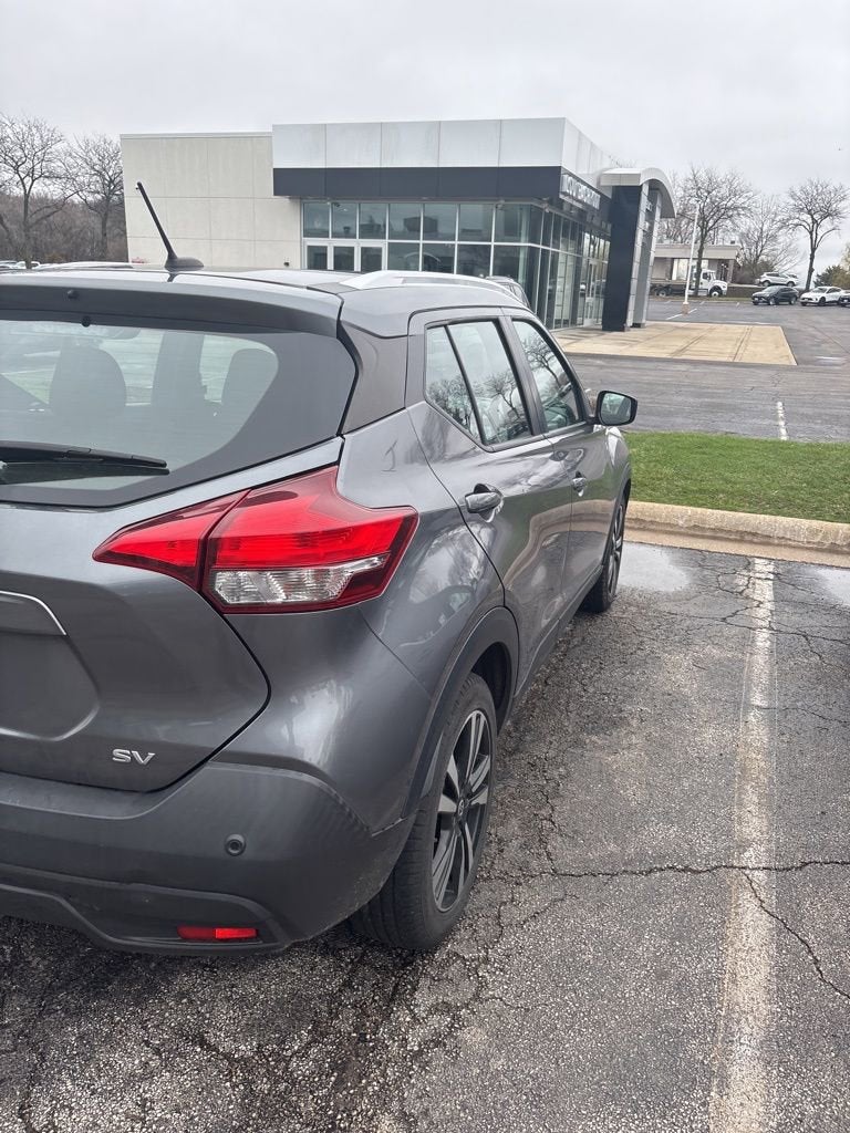 2020 Nissan Kicks SV