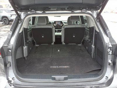 2022 Toyota Highlander Hybrid XLE