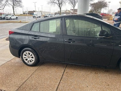 2020 Toyota Prius L Eco