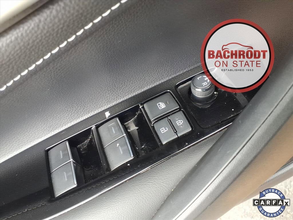 2022 Toyota Corolla Hatchback SE