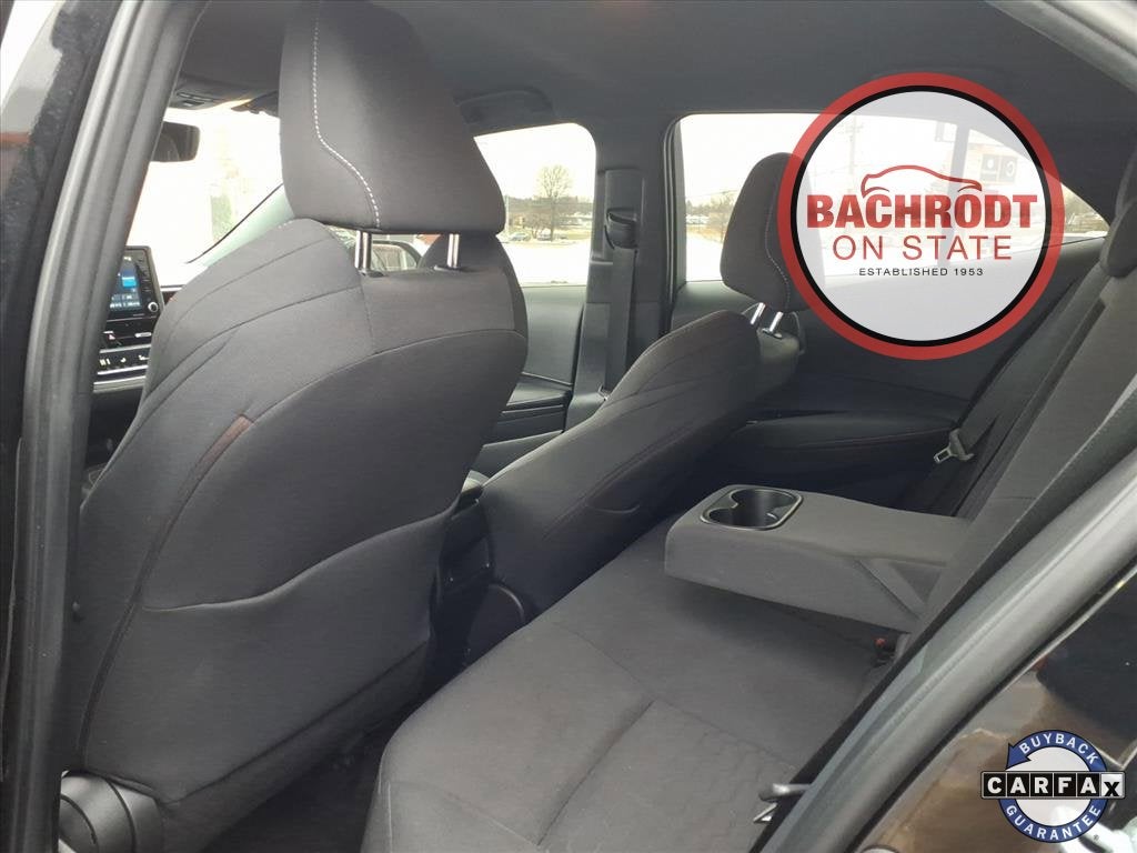 2022 Toyota Corolla Hatchback SE