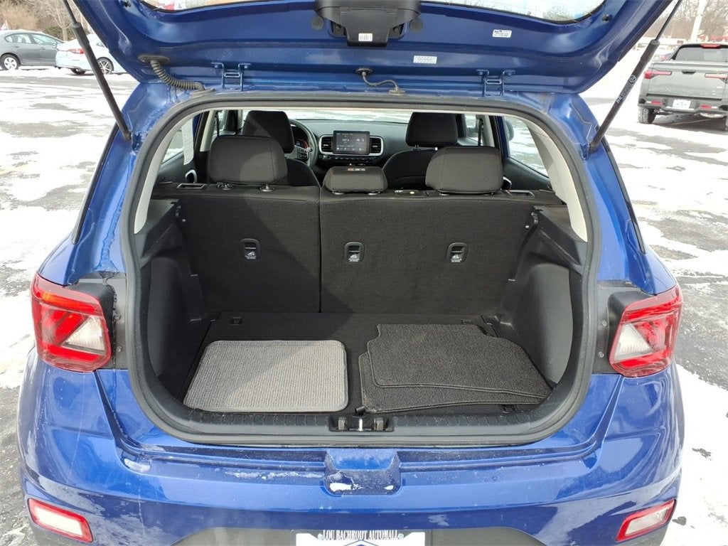 2023 Hyundai Venue SE