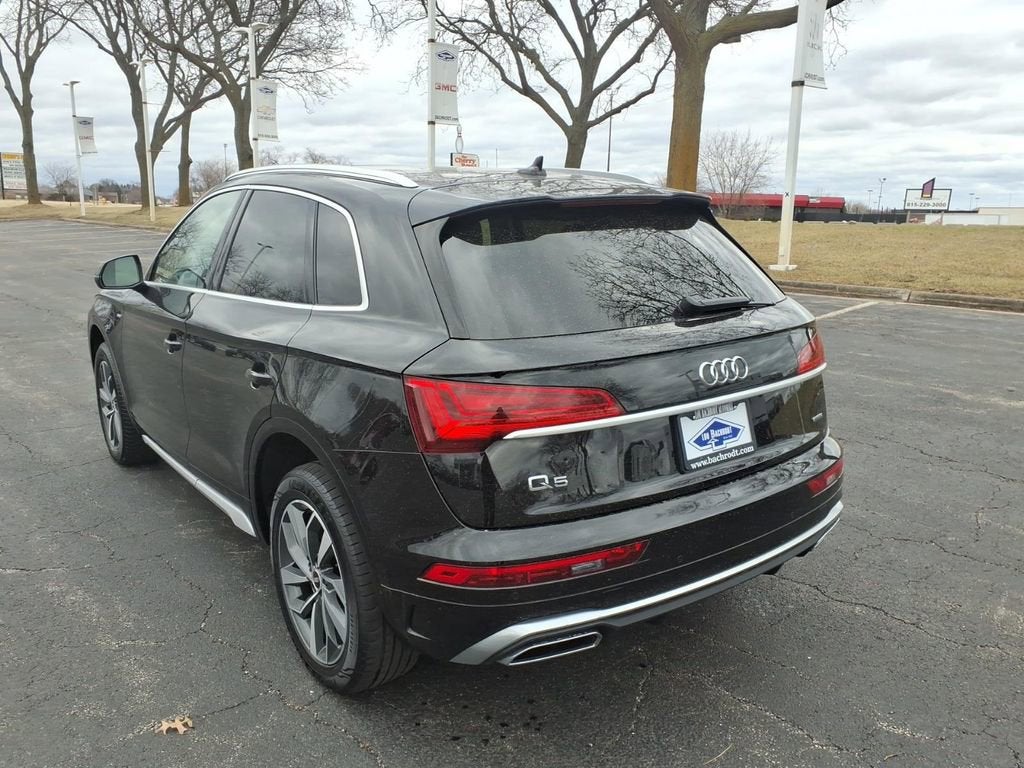 2022 Audi Q5 S line Premium Plus