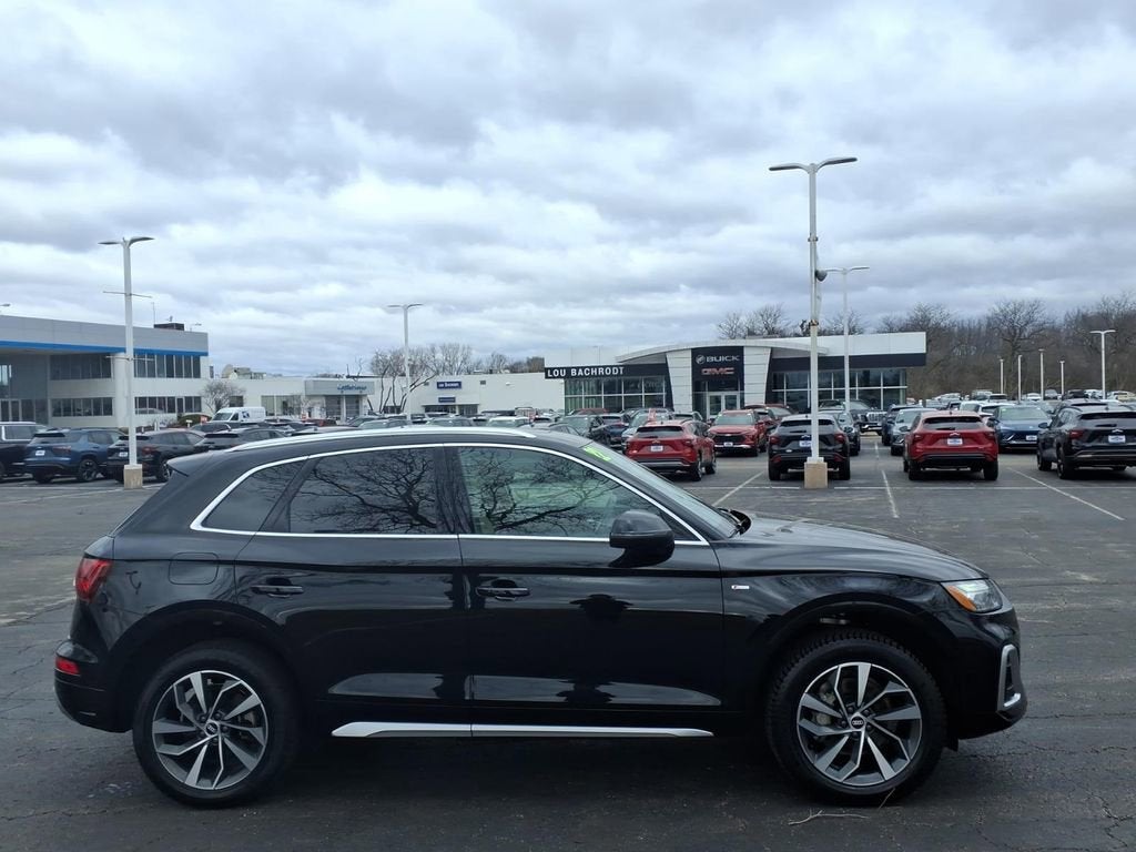 2022 Audi Q5 S line Premium Plus