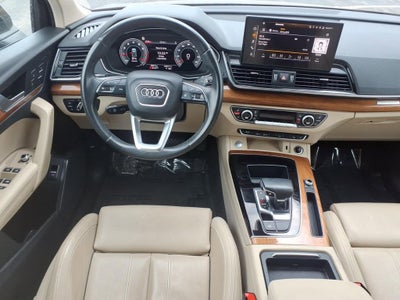 2022 Audi Q5 S line Premium Plus