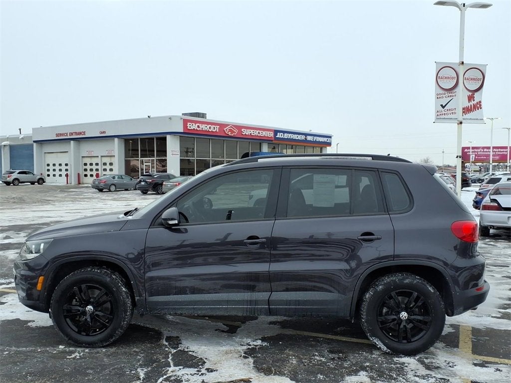 2016 Volkswagen Tiguan S
