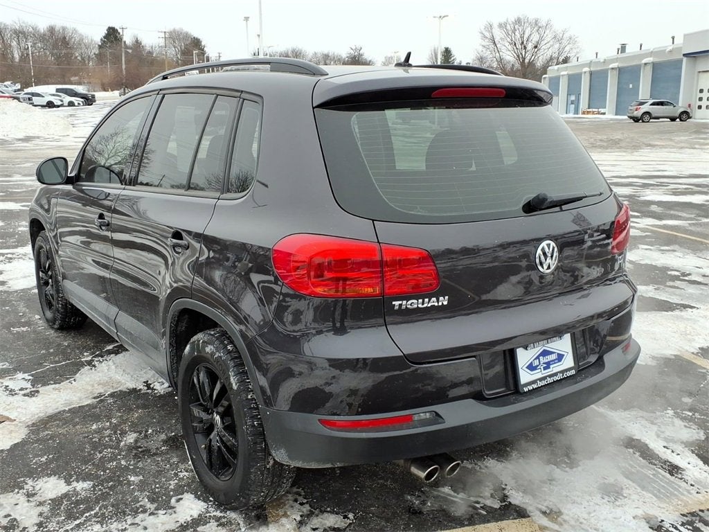 2016 Volkswagen Tiguan S