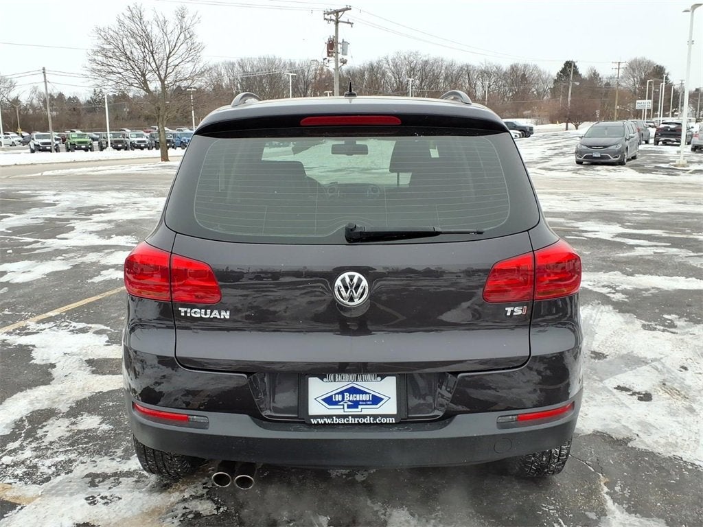 2016 Volkswagen Tiguan S