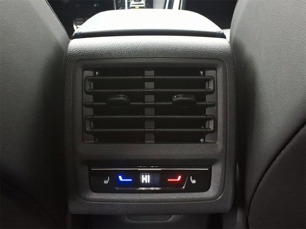 2023 Volkswagen Golf R 20th Anniversary Edition