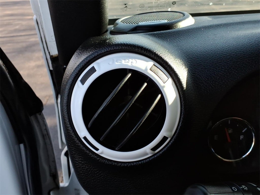 2015 Jeep Wrangler Unlimited X