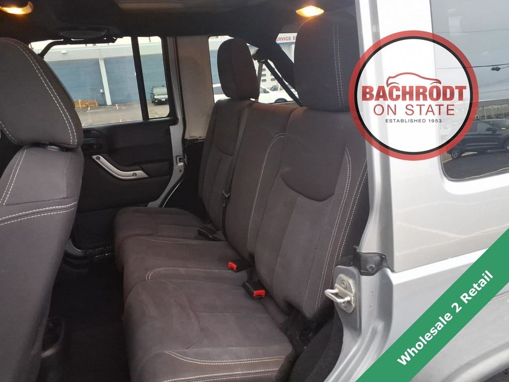 2013 Jeep Wrangler Unlimited Sahara