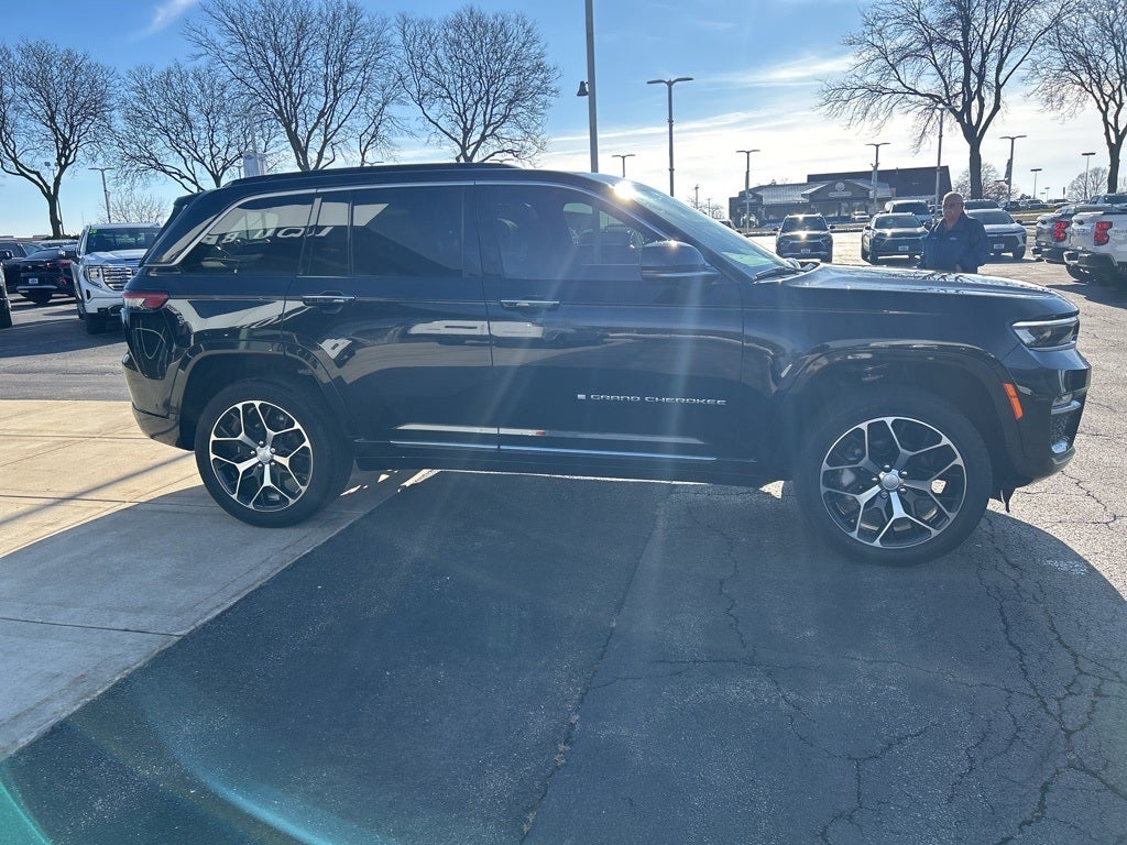 2025 Jeep Grand Cherokee Summit Reserve