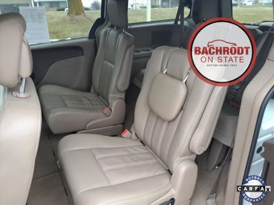 2016 Chrysler Town & Country Touring