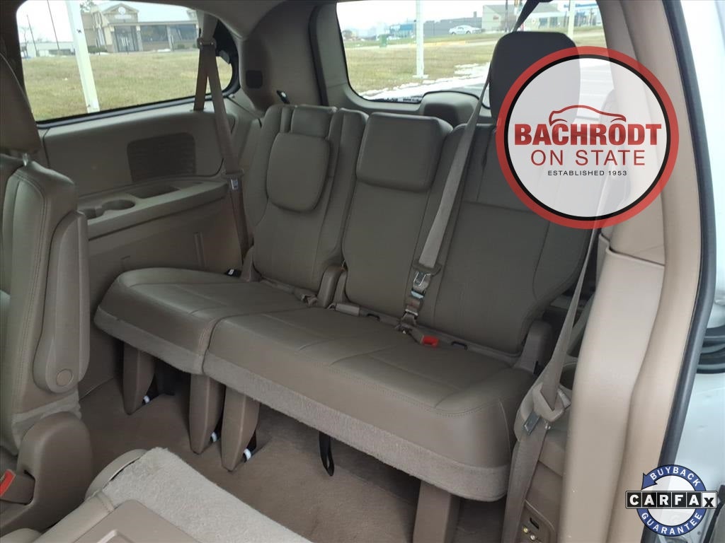 2016 Chrysler Town & Country Touring