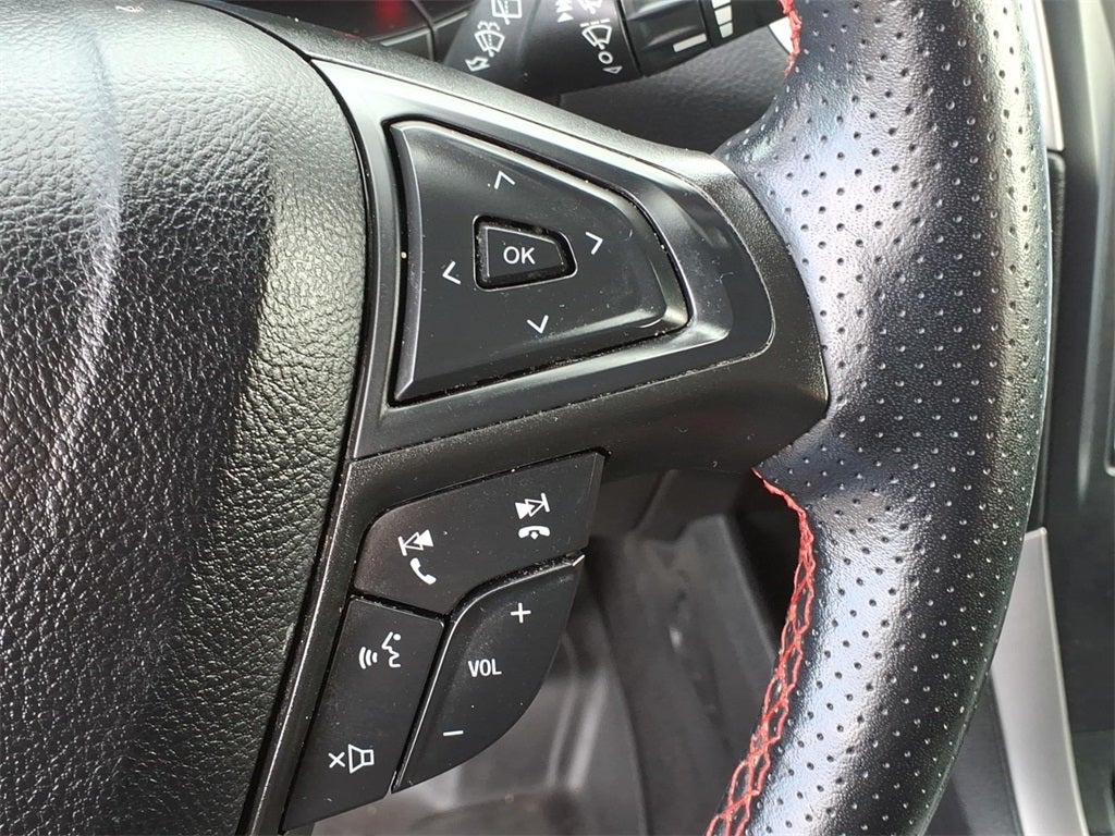 2022 Ford Edge ST Line