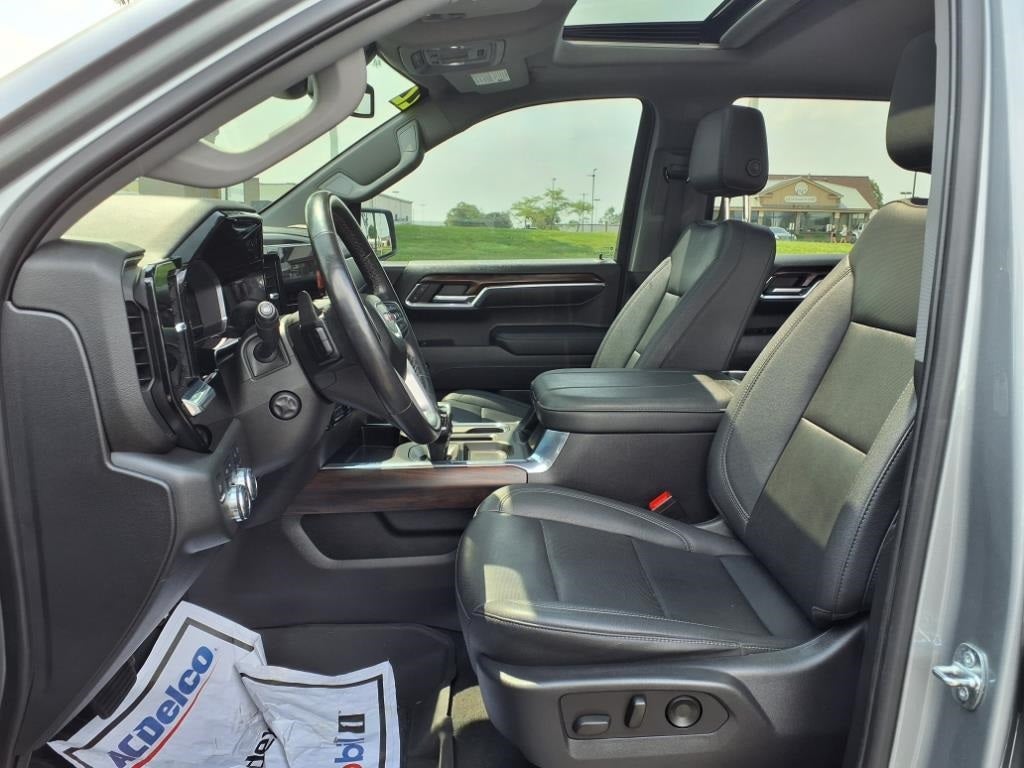 2023 GMC Sierra 1500 SLT