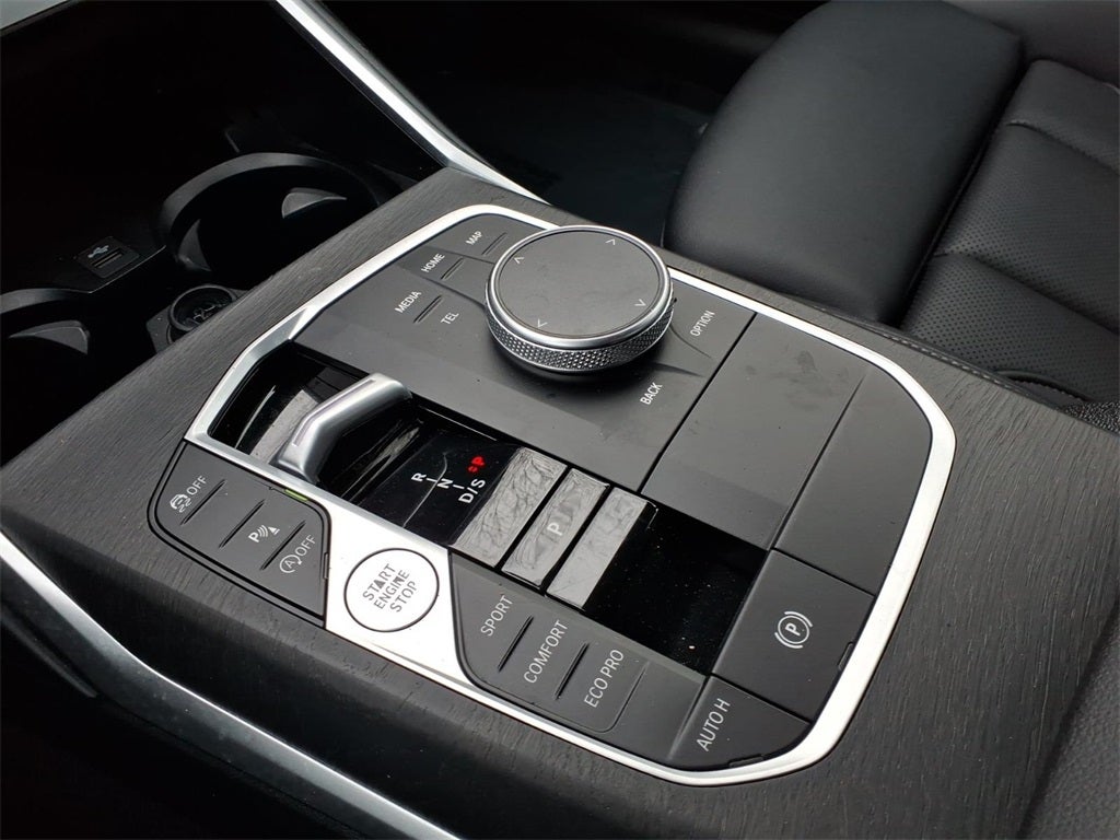 2024 BMW 3 Series 330i xDrive