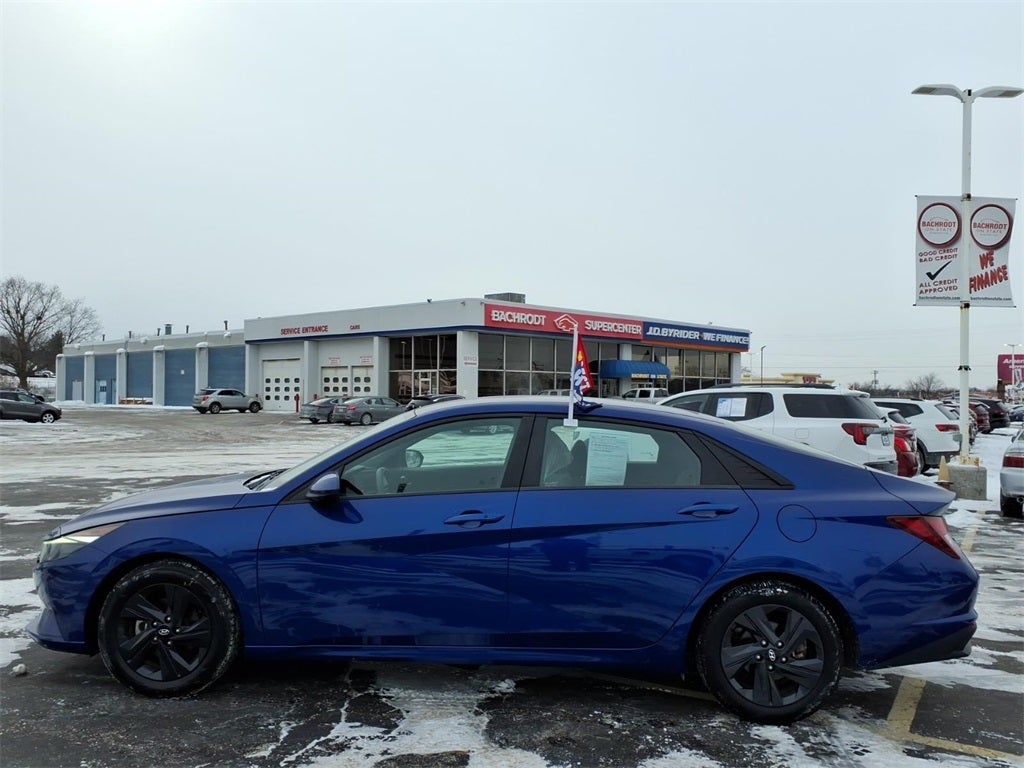 2023 Hyundai Elantra SEL