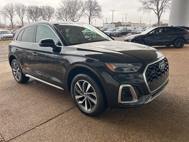 2022 Audi Q5 45 S line Premium quattro