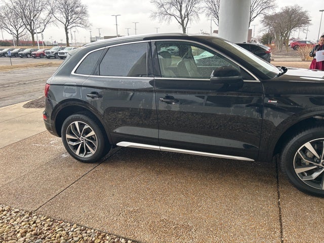2022 Audi Q5 45 S line Premium quattro