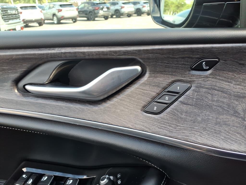 2023 Jeep Grand Cherokee Overland 4x4
