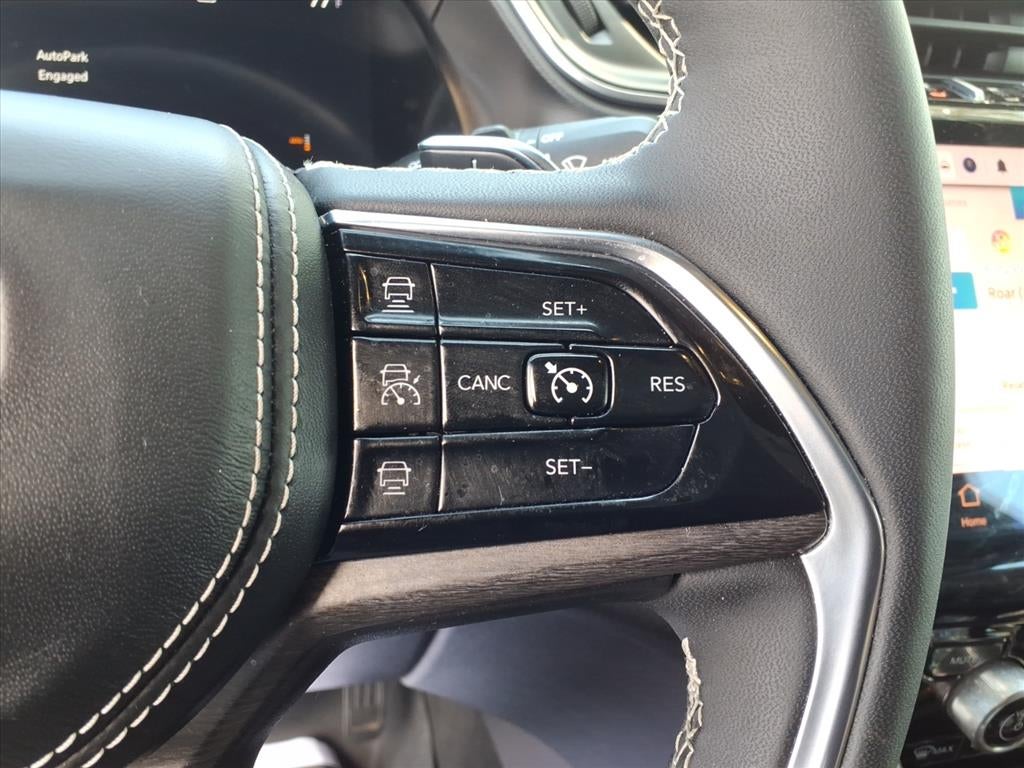 2023 Jeep Grand Cherokee Overland 4x4