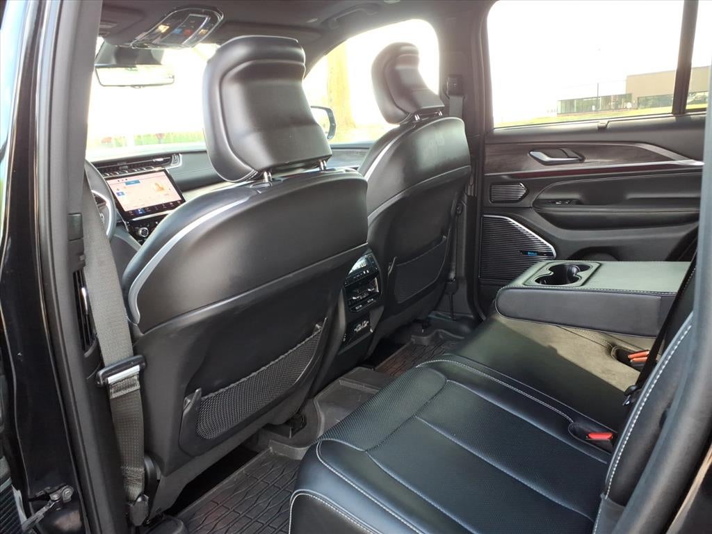 2023 Jeep Grand Cherokee Overland 4x4