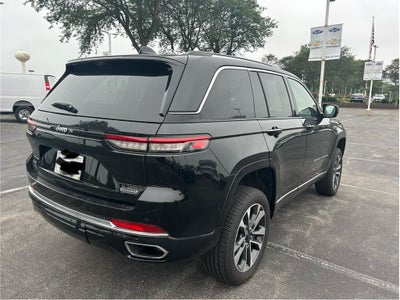 2023 Jeep Grand Cherokee Overland 4x4