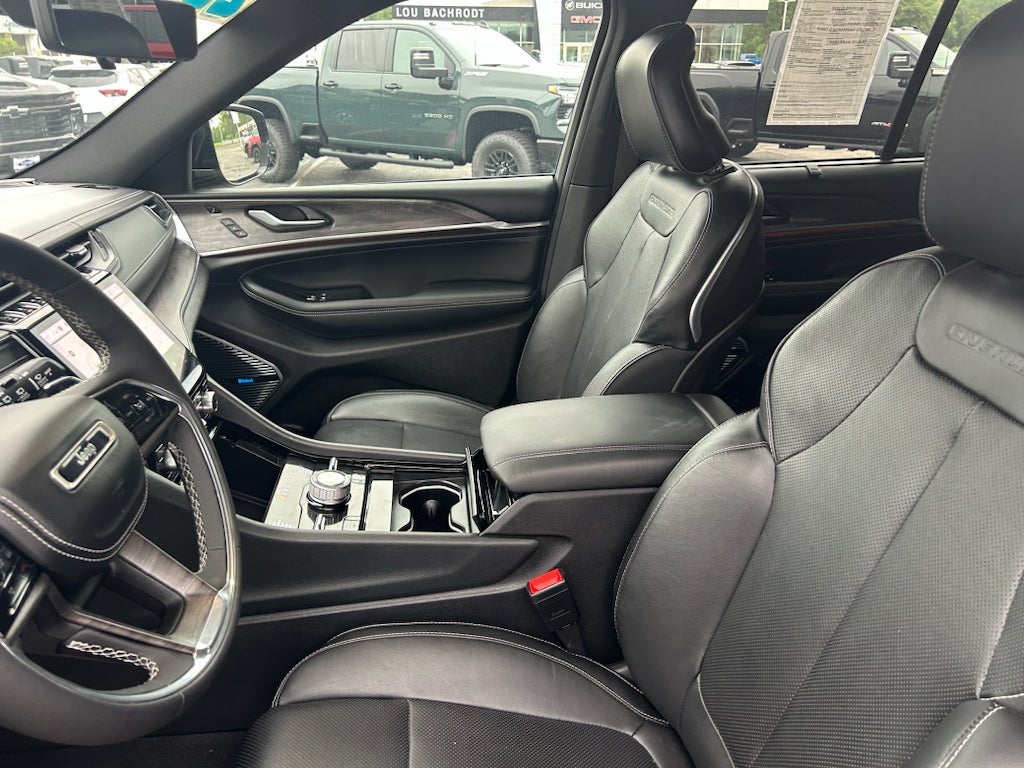 2023 Jeep Grand Cherokee Overland 4x4
