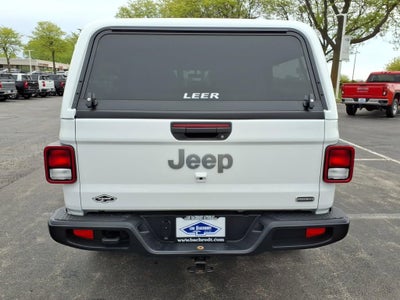 2022 Jeep Gladiator Overland