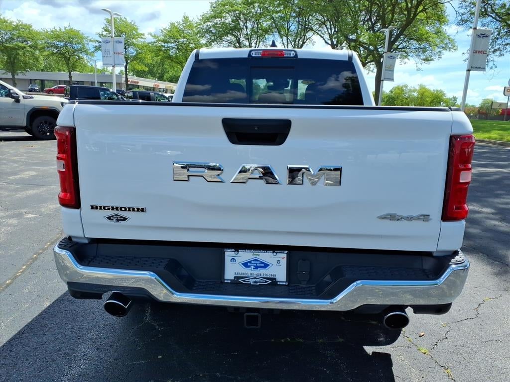 2025 RAM 1500 Big Horn Crew Cab 4x4 5'7" Box