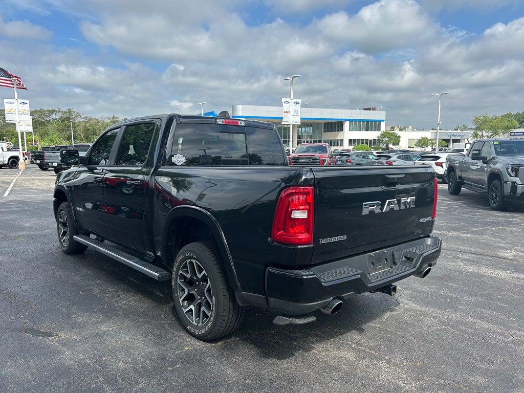 2025 RAM 1500 Laramie Crew Cab 4x4 5'7" Box
