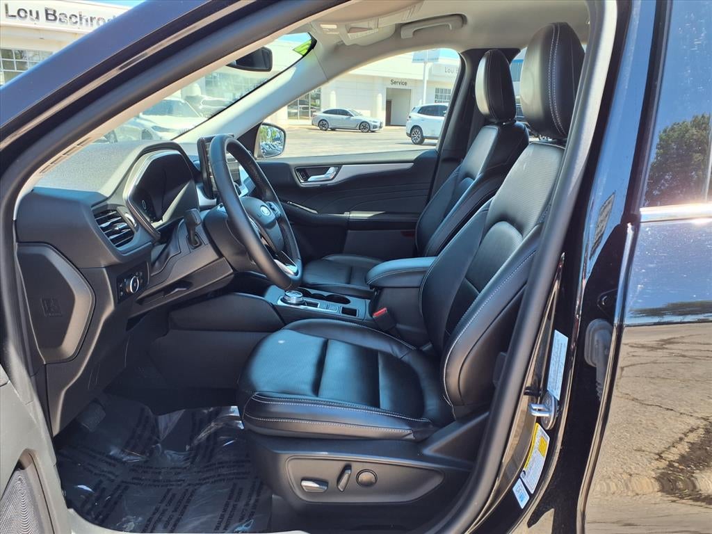 2023 Ford Escape Platinum