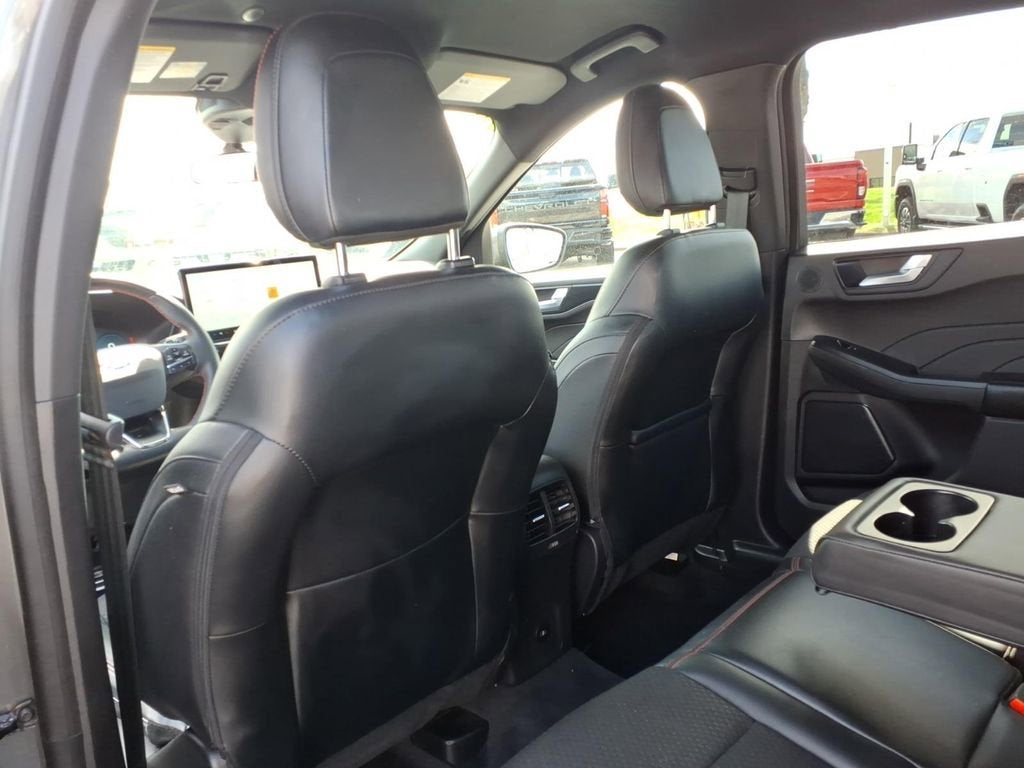 2023 Ford Escape ST-Line Select