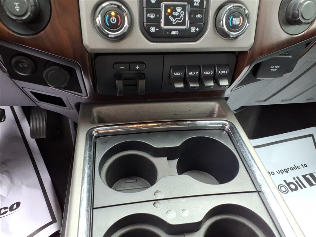 2016 Ford Super Duty F-350 SRW Platinum