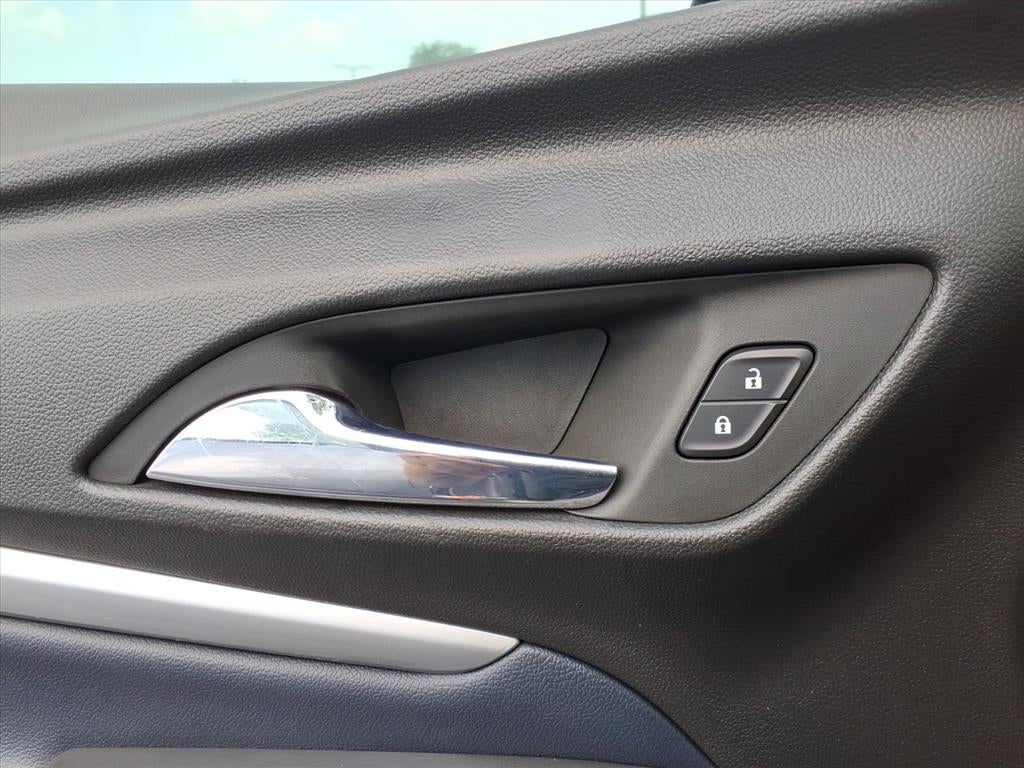 2022 Chevrolet Bolt EUV LT