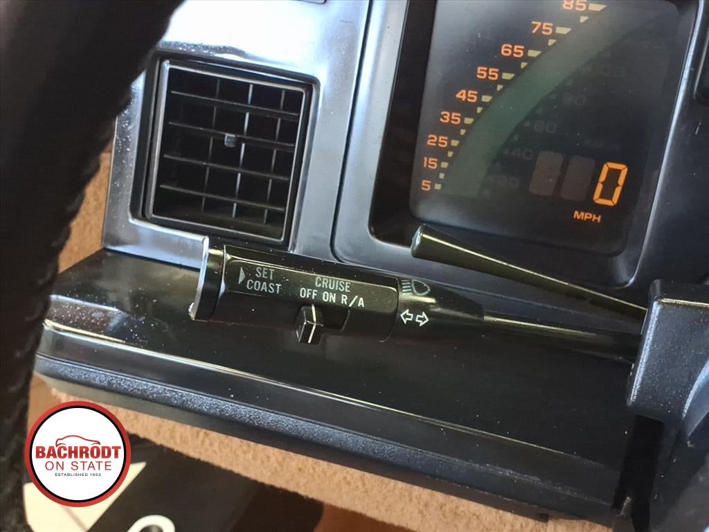 1989 Chevrolet Corvette 2dr Convertible