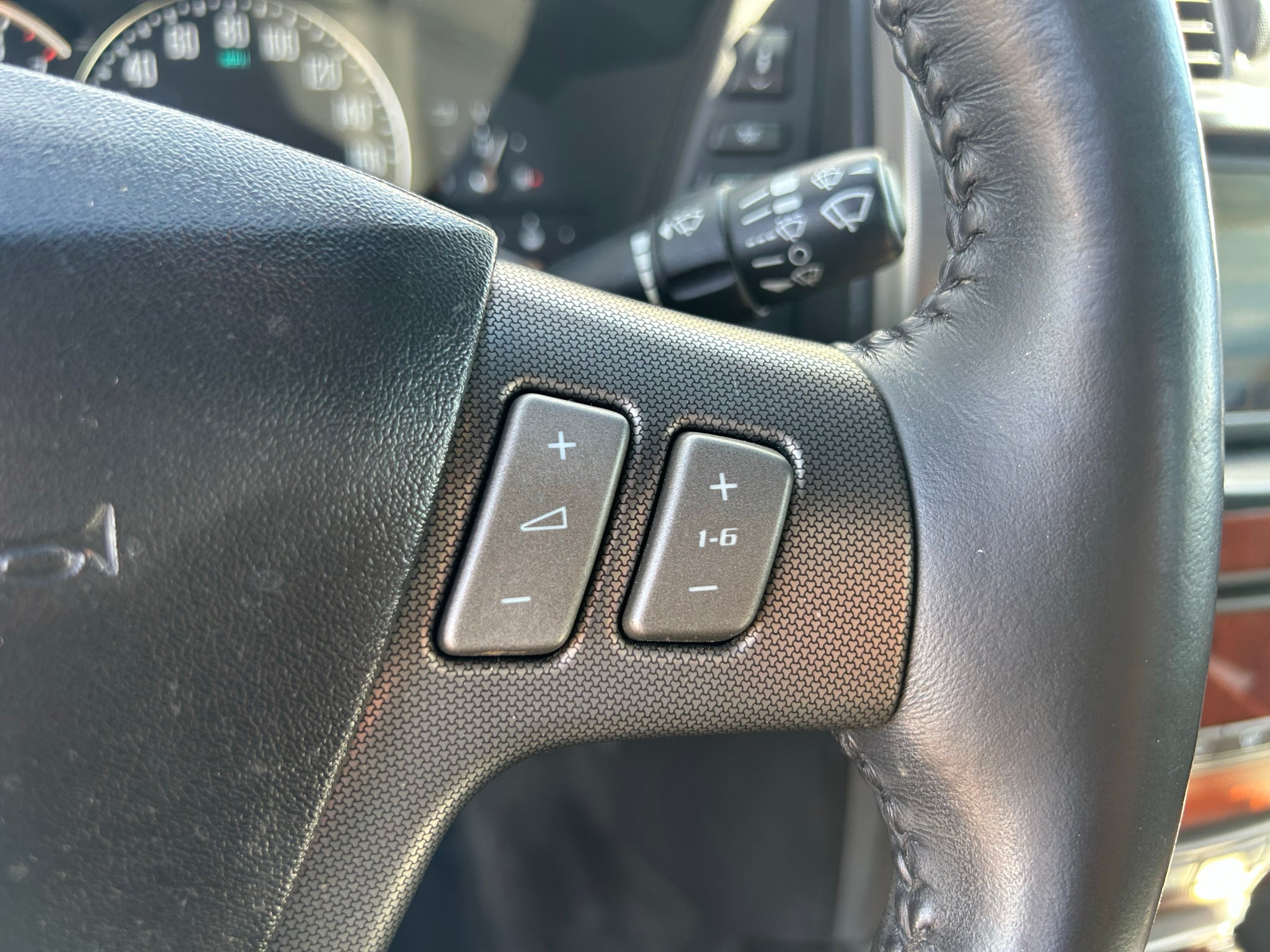 2007 Cadillac XLR Standard