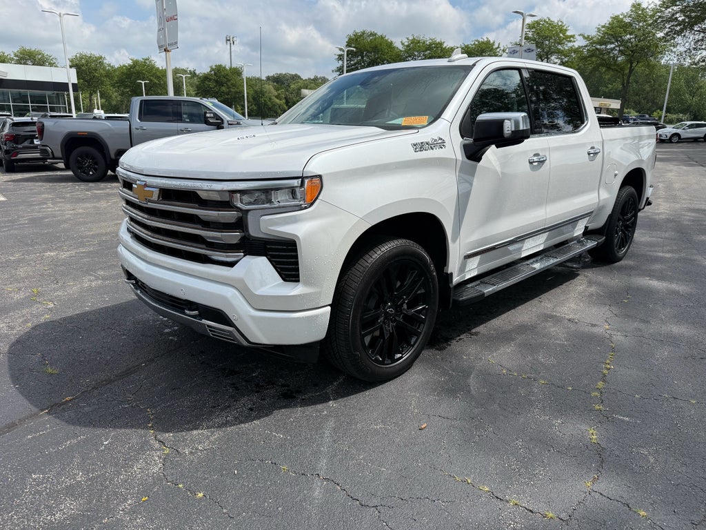 2022 Chevrolet Silverado 1500 High Country