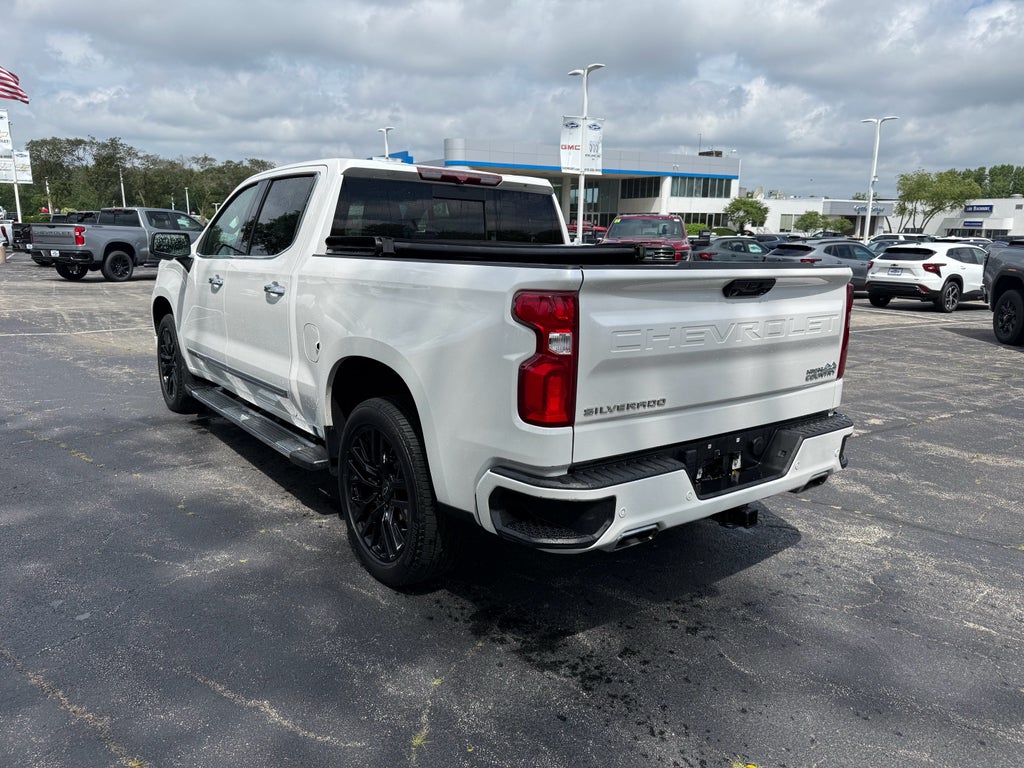 2022 Chevrolet Silverado 1500 High Country