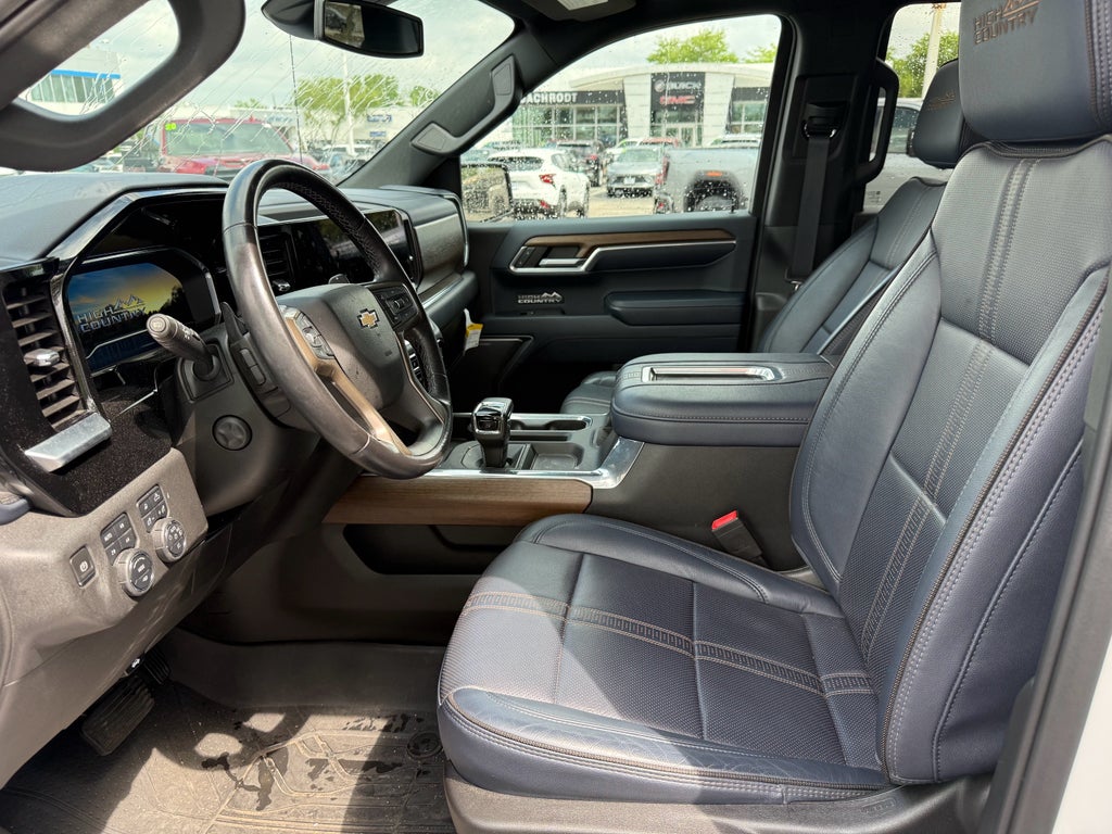 2022 Chevrolet Silverado 1500 High Country